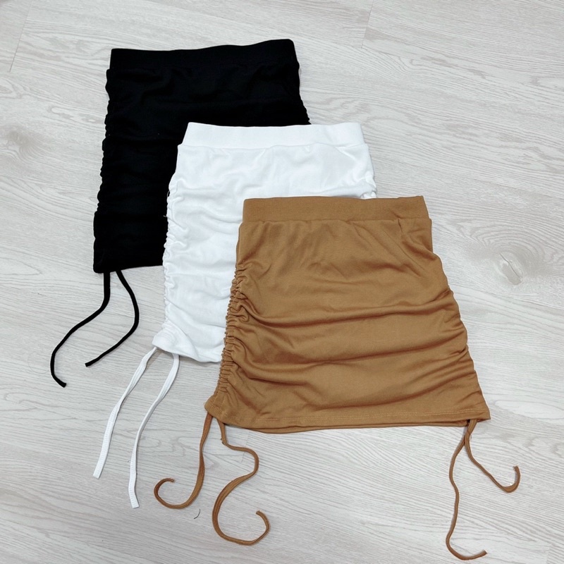 Chân váy rút dây 2 bên tôn mông chất borip dày dặn