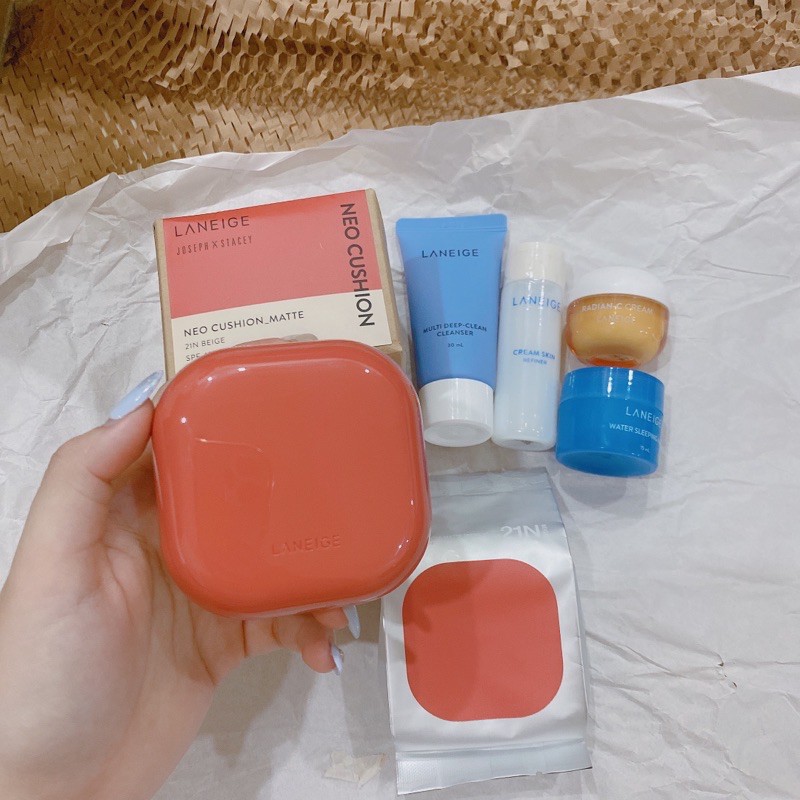 Phấn nước Laneige NEO cushion 21N (kèm lõi, quà tặng) Matte bản giới hạn