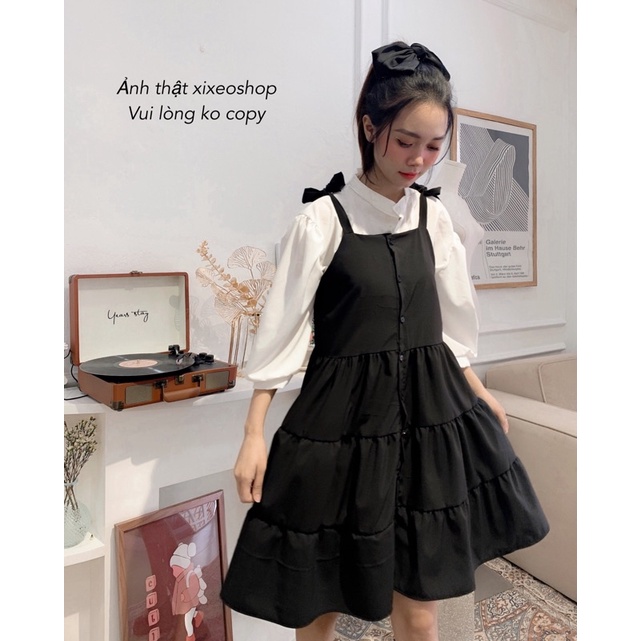 Váy yếm nữ kèm áo sơ mi trắng phong cách Hàn Quốc xixeoshop - v1 | BigBuy360 - bigbuy360.vn
