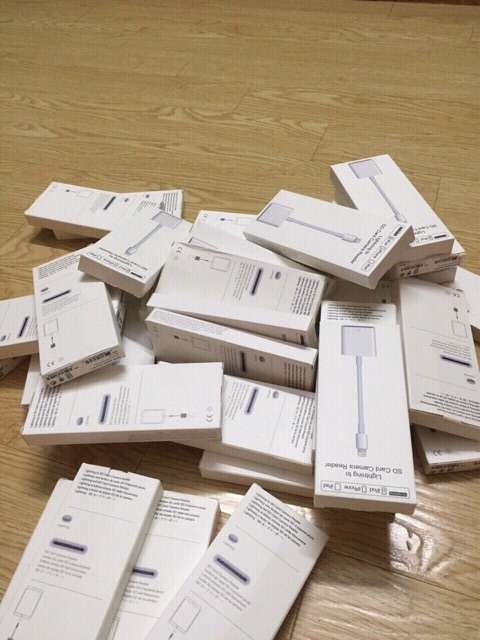 ĐẦU ĐỌC THẺ NHỚ SD CHO ĐIỆN THOẠI IP5-IP14,MÁY TÍNH BẢNG