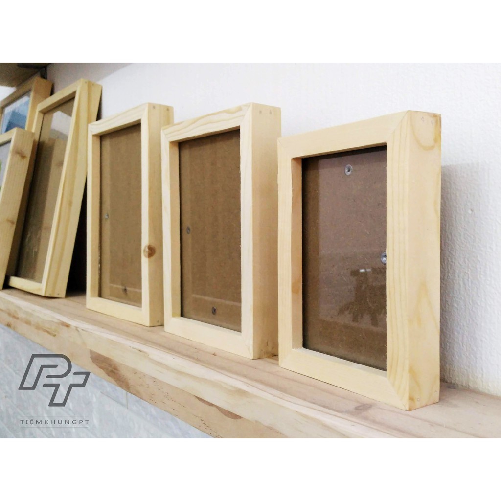 Khung Ảnh và Tranh Treo Tường - Tiệm Khung PT - Picture Frames - Khung Hình Gỗ Thông Mặt Kính