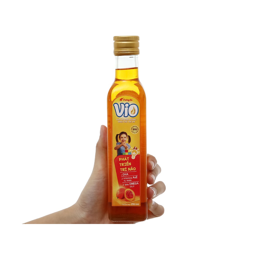 [ EXP:2023-06-21 ] Dầu gấc cho bé Vio Tường An chai 250ml