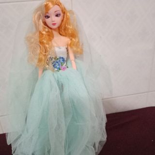 Đầm dạ hội cao cấp có khăn voan (dùng cho búp bê 30cm)