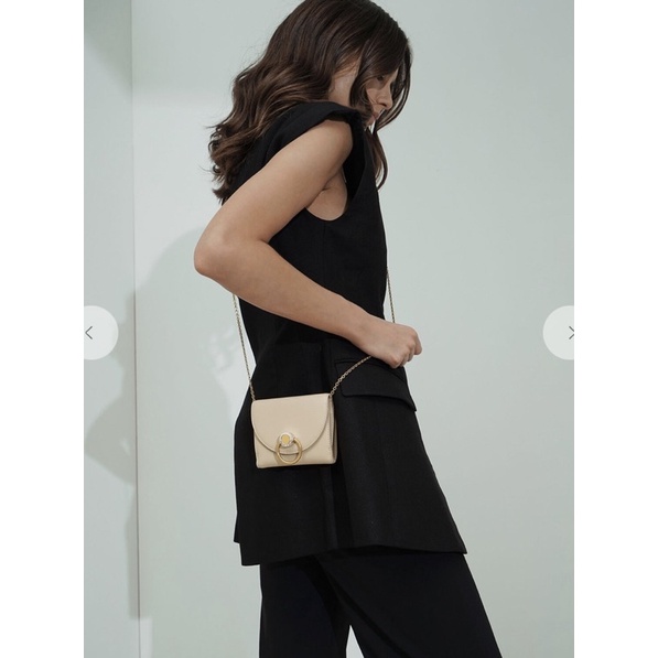 Túi ví CK có dây đeo màu be