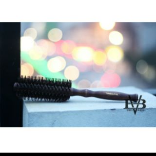 Lược tròn sây tóc Toni&guy