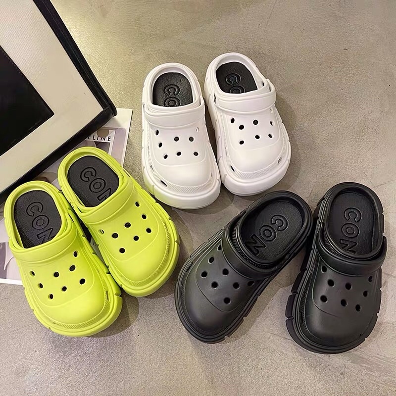 Dép Cros gấu teddy lạc đà, dép bánh crocss mỳ đế cao 7cm sang chảnh 2022  crock stiker nổi