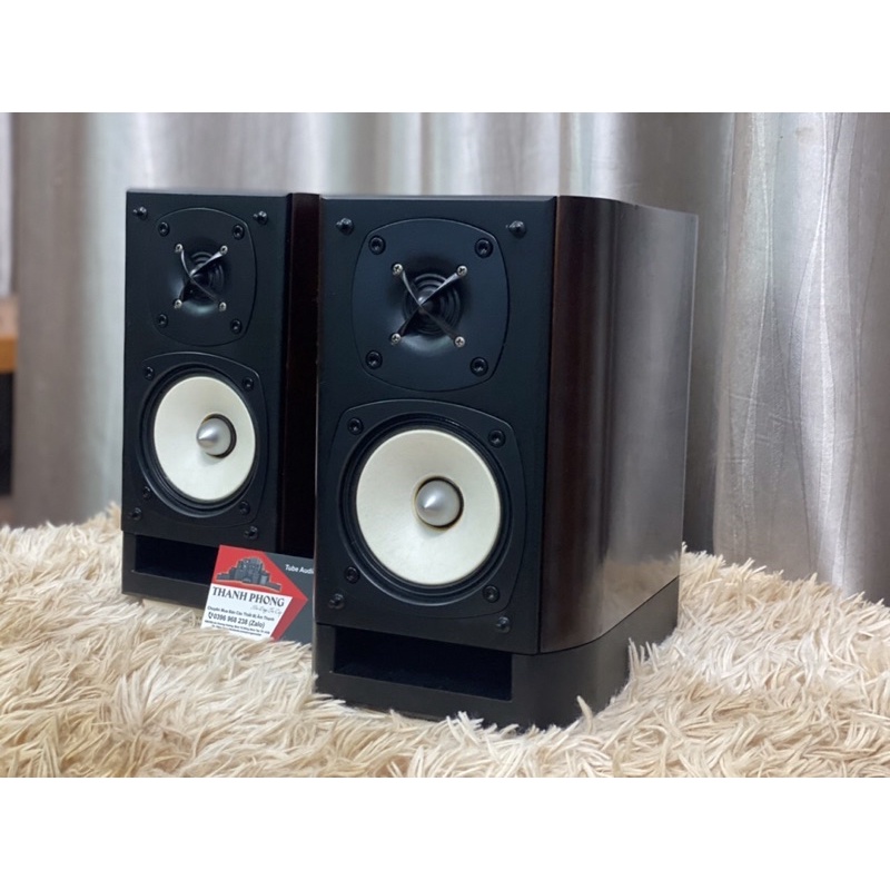 Loa bookshelf onkyo D-112EXT