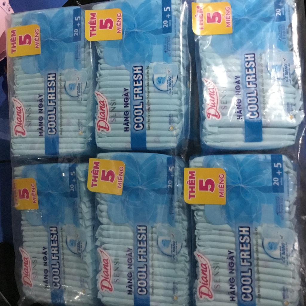 Tặng thêm 5 miếng- 1 Gói Băng Vệ Sinh Diana Hàng Ngày Sensi Cool Fresh- Mỗi Gói 20 Miếng- HSD luôn mới