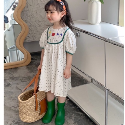 Đầm vải bé gái BIgbaby, chất thô hàn thoáng mát họa tiết chấm bi thêu hoa cho bé 10-24kg 13655