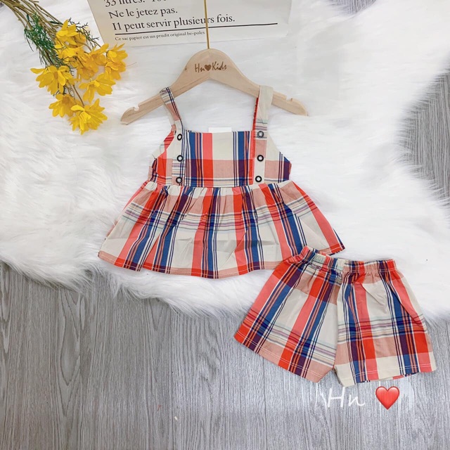 Bộ thô kẻ 2 dây 6 cúc cho bé gái