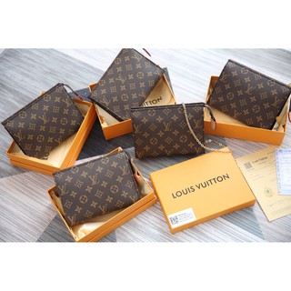 Cluth LV nhỏ xinh (có dây xích đeo chéo)