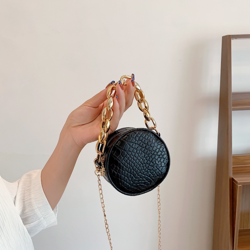 Túi xách JASMIN NOIR đeo vai hình tròn họa tiết vân da cá sấu phối dây xích cho nữ
