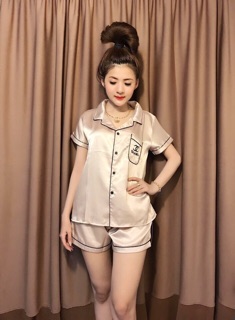 Bộ ngủ pirama lụa!