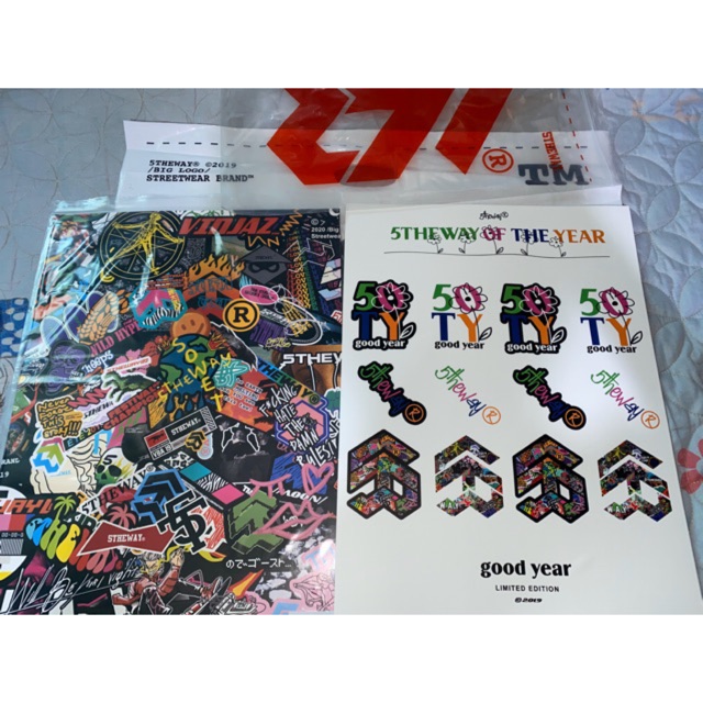 Sticker 5tw (Hình dán)
