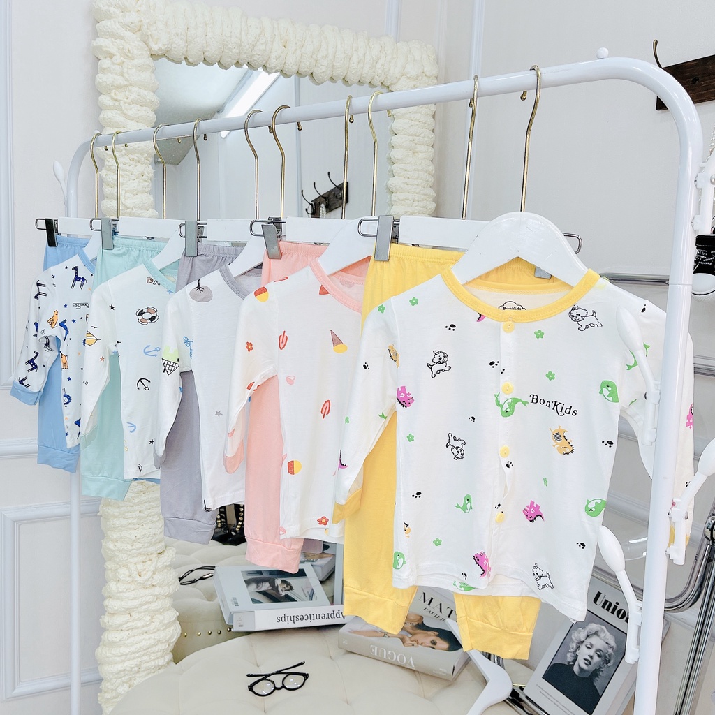 Bộ dài tay thun lạnh cao cấp cho bé sơ sinh 0-11kg, cài khuy giữa vải mềm mát - co giãn 4 chiều - BO100