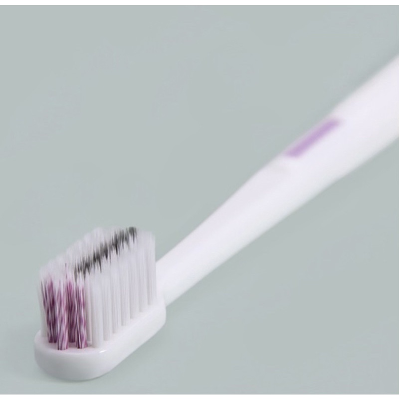 Bàn chải đánh răng sợi mảnh dành cho người lớn có hộp