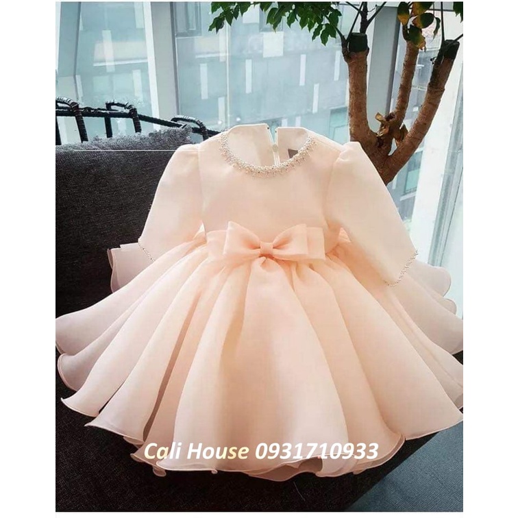 Đầm váy công chúa cho bé gái, dáng xòe, váy kem, kiểu dáng váy thiết kế cho bé gái dáng ngắn siêu bồng.