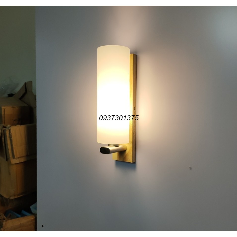 Đèn tường Đế gỗ chao thủy tinh T9002 có tặng kèm bóng đèn led cao cấp