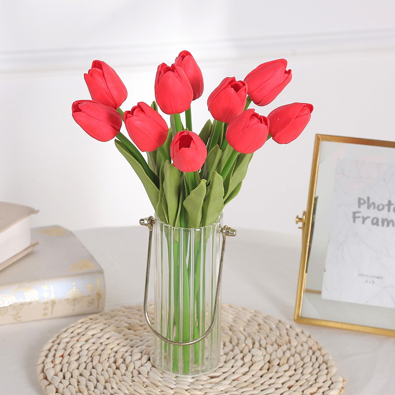 HOA GIẢ TULIP PU GIỐNG THẬT ĐẾN 99% chụp hình trang trí