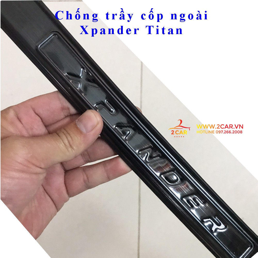 Ốp chống trầy cốp trong, ngoài xe Xpander 2019-2020, chất liệu titan