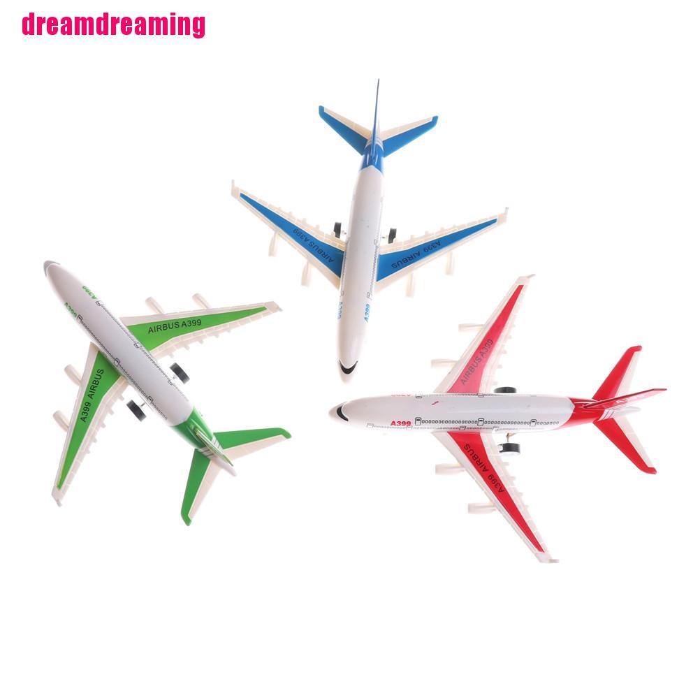 Mô Hình Máy Bay Hành Khách Làm Từ Nhựa Kéo Trở Lại