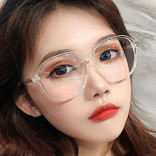 Mắt kính thời trang phong cách Hàn Quốc