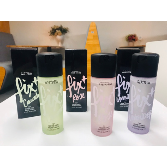 Xịt makeup Mac Prep Prime fullsize có mùi mới