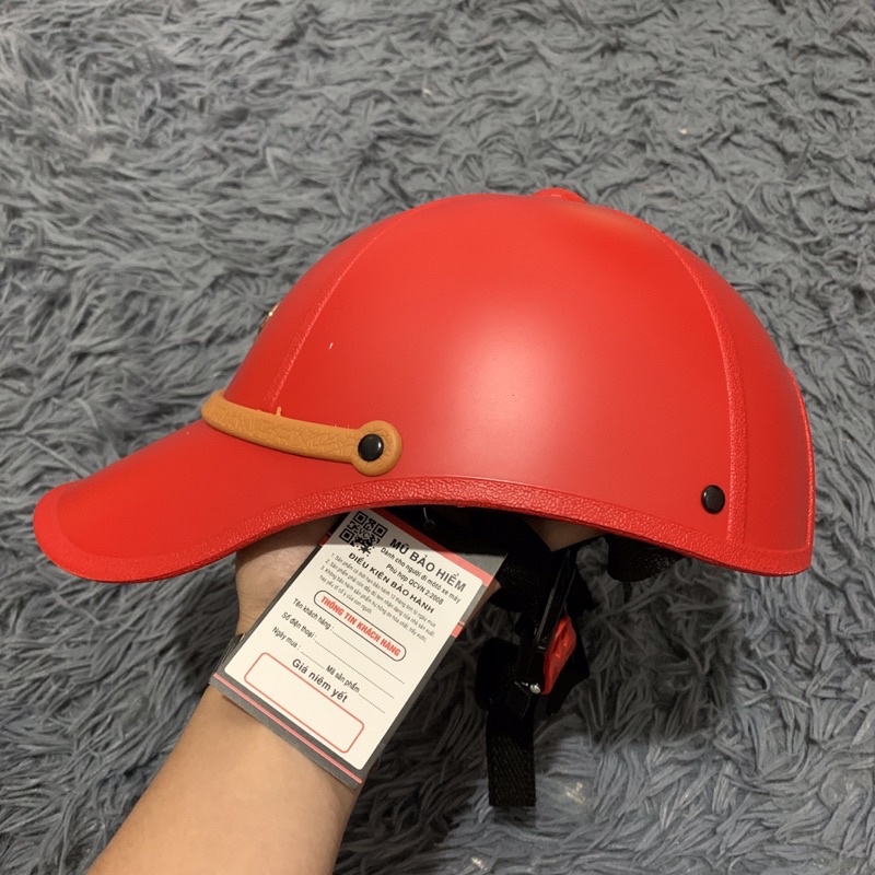 Mũ bảo hiểm demen nam nữ trẻ trung khoé lỗ phía sau