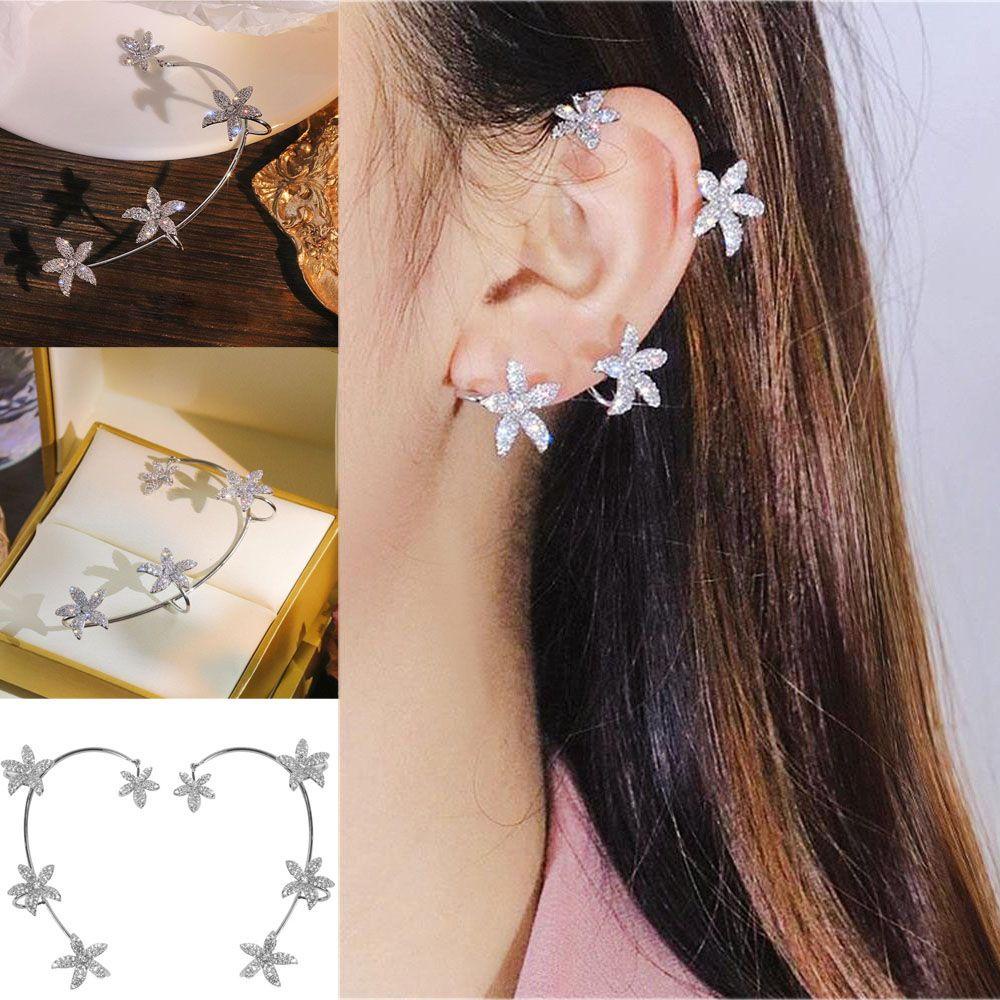 Hoa Tai Hình Hoa Hồng Cho Nam Và Nữ