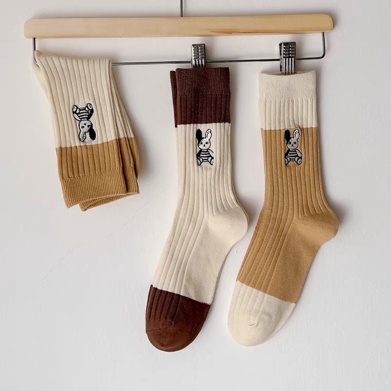 Tất vớ cao cổ nam/nữ thêu hình thỏ Bad Rabbit - bedth.socks