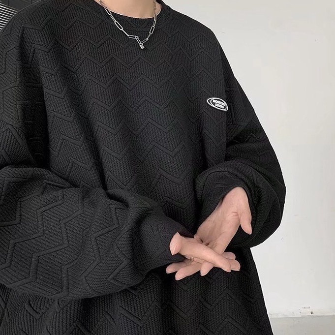 Áo thun tay dài cổ tròn dáng rộng màu trơn phối họa tiết thời trang Hàn Quốc cho nam