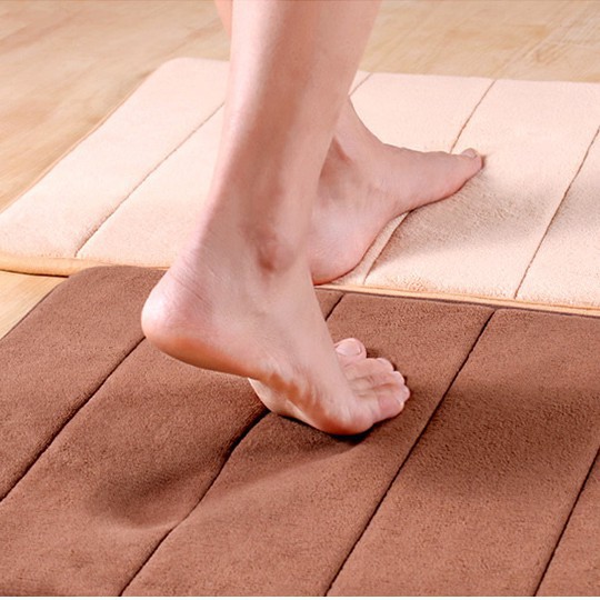 Tấm thảm trải sàn chống trượt 40x60cm tiện lợi