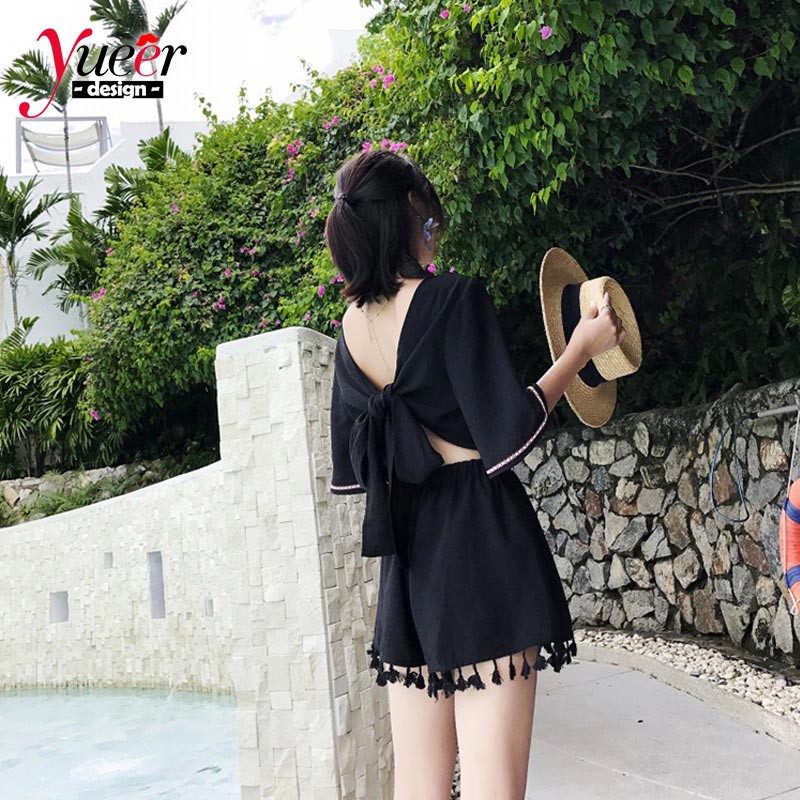 Jumpsuit Hai Dây Cổ Chữ V Dáng Rộng Thời Trang Đi Biển Cá Tính | BigBuy360 - bigbuy360.vn