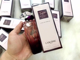 Nước hoa lancome tím