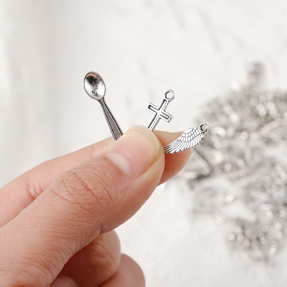 Bộ 100 Mặt Dây Chuyền Bạc Tây Tạng Hình Động Vật Hỗn Hợp Làm Trang Sức Thủ Công DIY