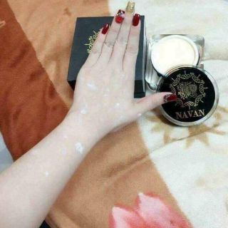 Kem body Navan ban đêm