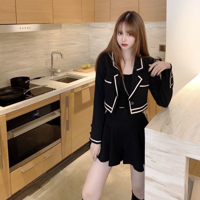 Small Tailored Suit Top Women's Short Spring and Autumn2021New Korean Style Suit Jacket+Pleated Skirt Suit