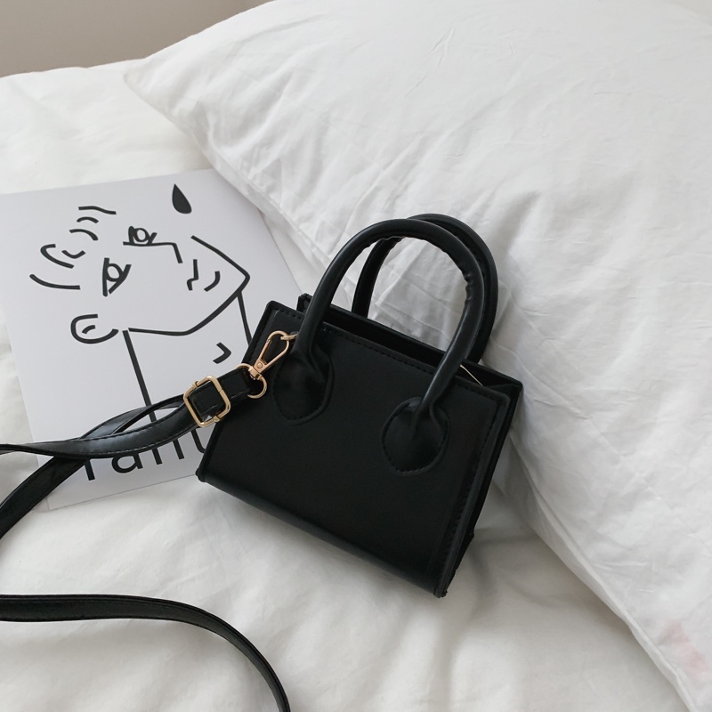 Túi đeo chéo vai hình vuông IELGY nhỏ xinh thời trang phương tây Hàn Quốc cho phái nữ