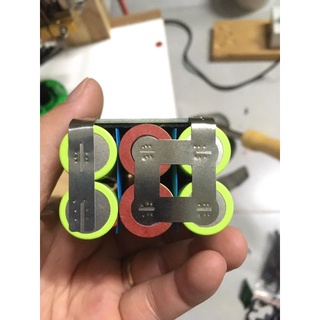 Pin National 12v