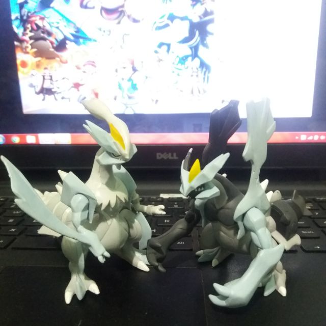Mô Hình Pokemon Kyurem