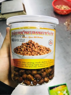 Đậu phộng rang tỏi ớt- 27k/ hủ