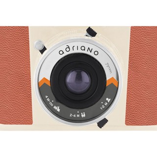 Máy ảnh chụp lấy ngay Lomography Diana Instant Square