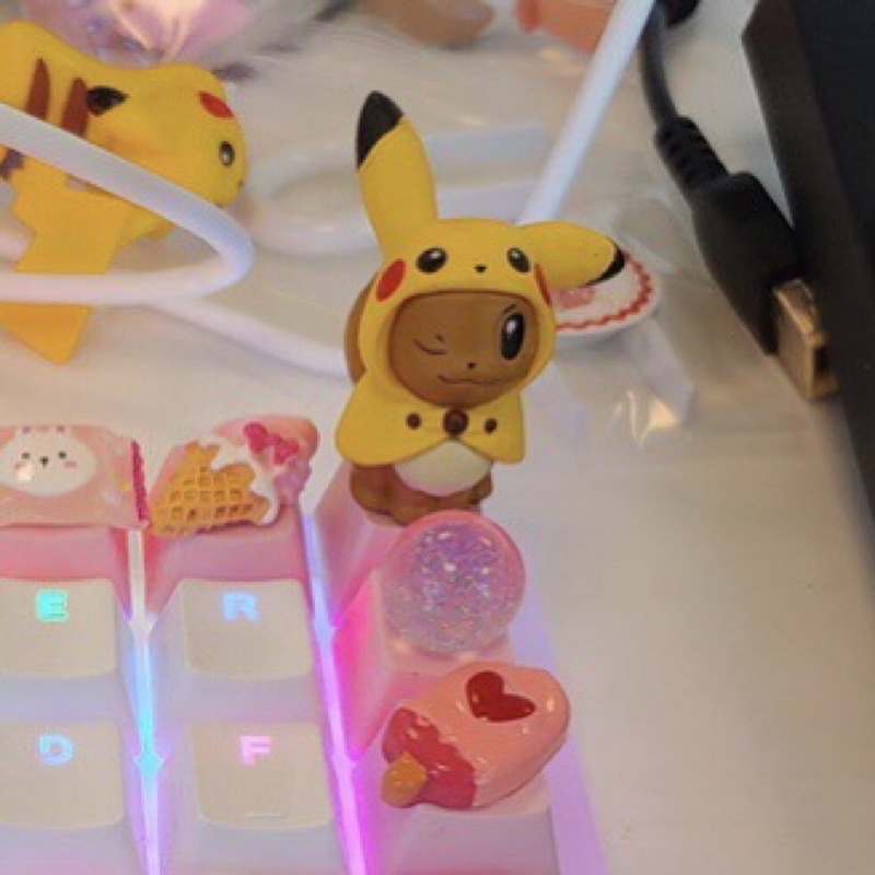 Keycap lẻ một nút hình pikachu