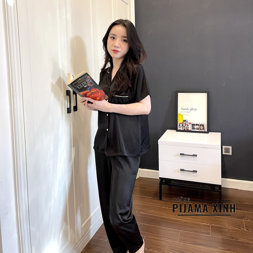 Pyjama lụa trơn - Chất Latin trơn màu đen Cao cấp Chất đẹp Đường may chuẩn, Bộ cộc quần ngắn