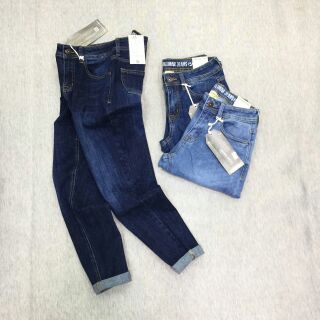 QUẦN JEANS NỬ PHOM BAGGY MỚI VỚI CHẤT THUN CO DÃN CỰC KÌ ĐẢ LUÔN Ạ BA MÀU THA HỒ CHỌN VÀ LỰA Ạ SHOP KHÔNG KÌM LÒNG NỔI Ạ