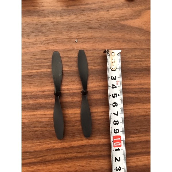 Phụ kiện máy bay zy 740, cánh quạt zy 740, bộ càng đáp zy 740, cánh đuôi zy 740, đầu chụp cao su zy 740