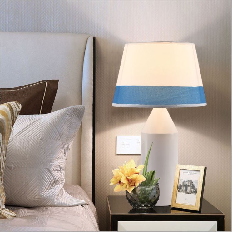 Đèn ngủ để bàn MONSKY MIARA trang trí nội thất hiện đại - kèm bóng LED chuyên dụng