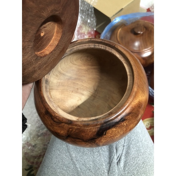 Thố gỗ hương ta hàng liền khối kích cỡ 14 cm