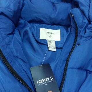 Phao Forever 21