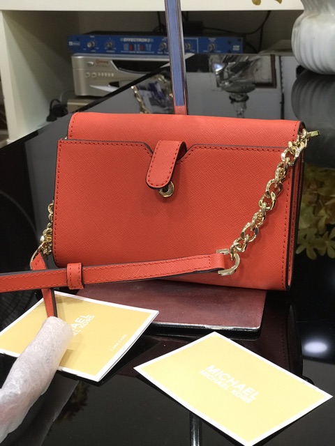 Túi Michael Kors màu đỏ auth